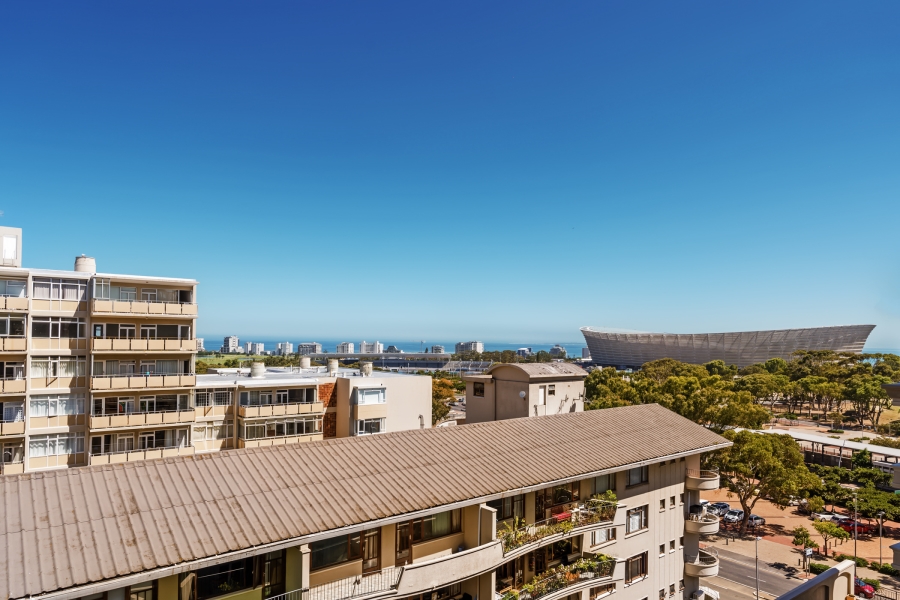 1 Bedroom Property for Sale in Green Point Western Cape